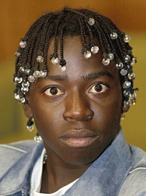 shocked facial expression photo — Brazil.DouglasSilva.01